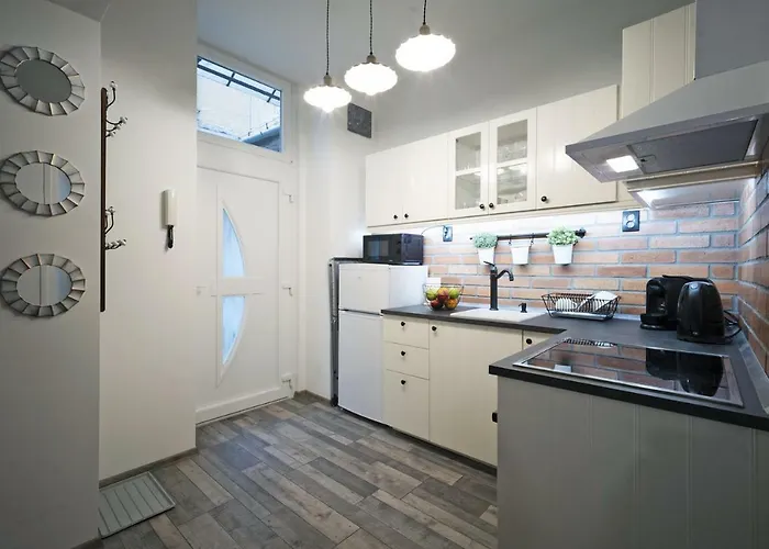 Standard By Hi5 -akacfa 57